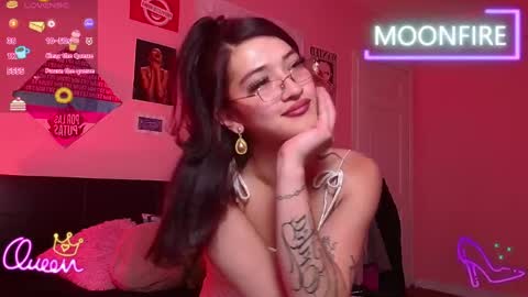 Nicky  online show from April 15, 11:35 am