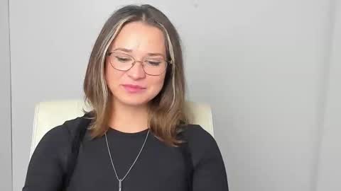 Susanna online show from November 27, 12:46 pm