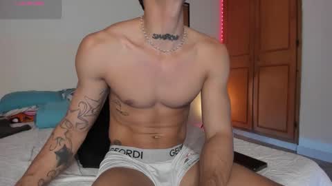 morenosiam online show from September 13, 2:47 am