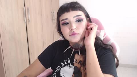 Snapshot of morganmoon1 chatting on December 2, 12:24 pm Morgan Moon online show from December 2, 12:24 pm