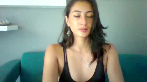 moritha2397 online show from April 24, 3:47 pm