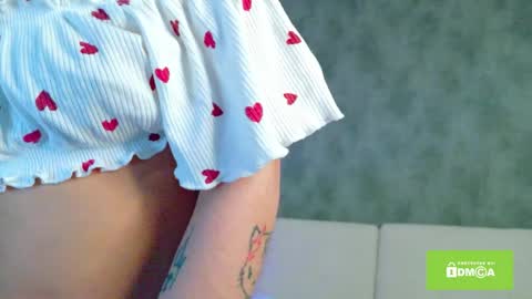 Emilia online show from April 22, 3:24 am