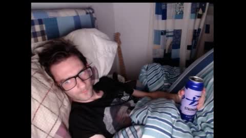 Adam online show from March 8, 9:40 pm