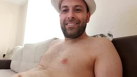 mostwanted7 online show from September 17, 3:37 pm