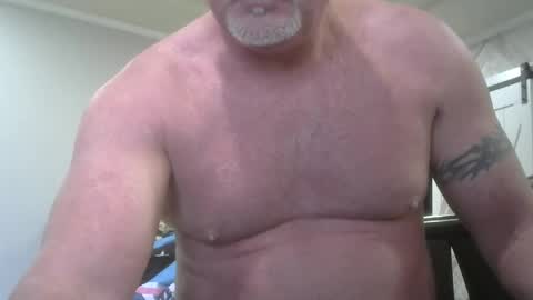 motorguy08 online show from March 5, 8:10 pm