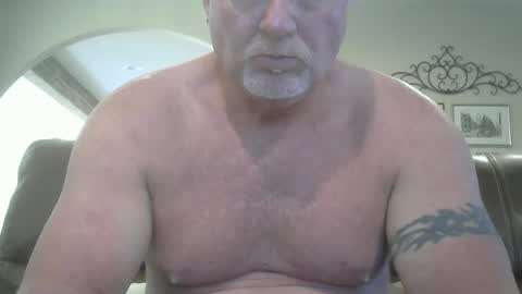 motorguy08 online show from October 8, 4:57 pm