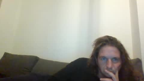 moz87 online show from December 5, 8:49 am