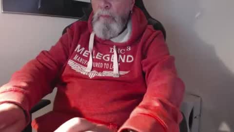 mr_boombastic2021 online show from November 7, 11:45 am