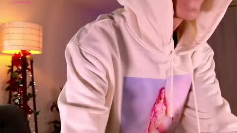 Mr Evans online show from February 27, 2:21 pm