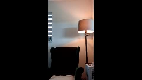 mr_halfling online show from May 25, 1:44 am