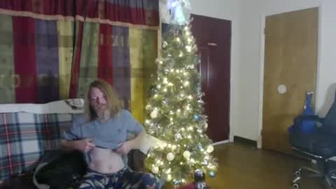 Snapshot of mr_happy12 chatting on December 5, 5:43 am mr_happy12 online show from December 5, 5:43 am