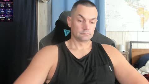 Cam online show from October 18, 5:06 pm