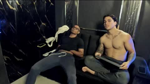 mr_maximo online show from September 22, 6:28 am