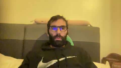 mrbiggdickk54 online show from December 19, 6:23 pm