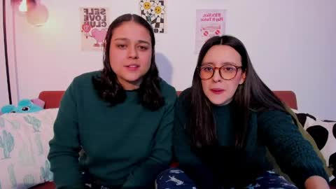 Laura online show from April 24, 5:09 am