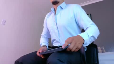 Mr Fox online show from April 23, 7:37 pm