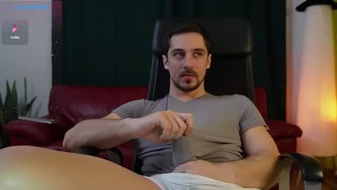 juan luis online show from March 1, 7:15 pm