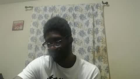 Snapshot of mrlonely1995 chatting on March 11, 1:26 am  or Terrance Sometimes Lil Tease online show from March 11, 1:26 am