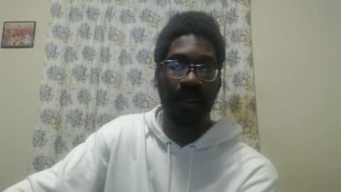 Snapshot of mrlonely1995 chatting on March 4, 12:50 am  or Terrance Sometimes Lil Tease online show from March 4, 12:50 am