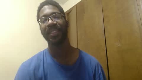Snapshot of mrlonely1995 chatting on December 17, 1:18 am  or Terrance Sometimes Lil Tease online show from December 17, 1:18 am