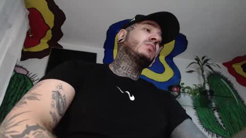 mrmanny__ online show from December 20, 9:39 pm