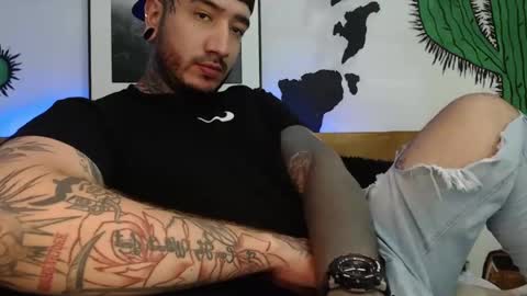 mrmanny__ online show from December 12, 10:20 pm