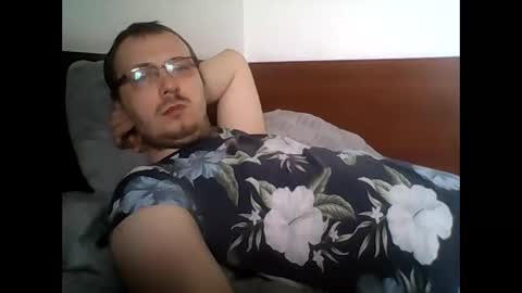 mronlymasturbate online show from April 19, 6:47 am