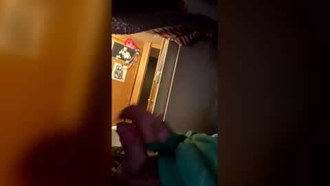 mrpuzzyluv online show from March 4, 6:16 pm