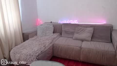 mrs kitty69 online show from July 13, 9:24 am