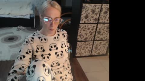 Sasha online show from April 20, 8:56 pm