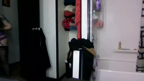 Mrstxoxo4594 online show from July 20, 10:39 am