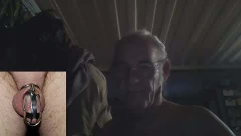 Chuck online show from April 17, 8:06 am