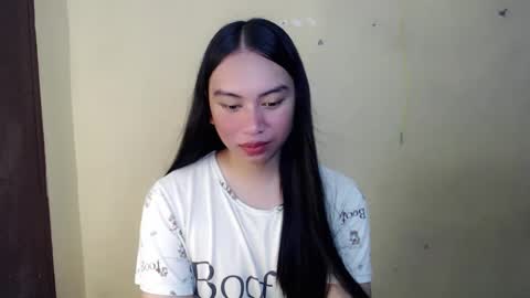 Bella online show from May 24, 1:02 am