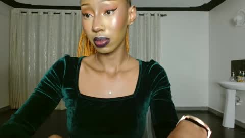 ms_crystal online show from March 8, 7:29 pm