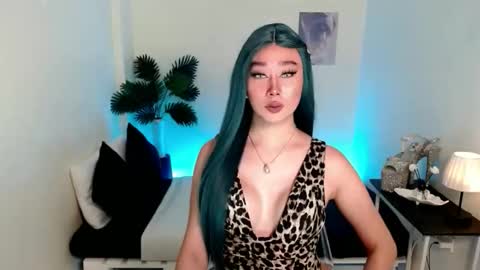 Evon online show from February 19, 1:05 am