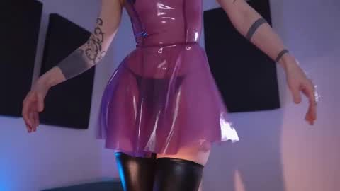 Lore online show from December 14, 8:26 pm