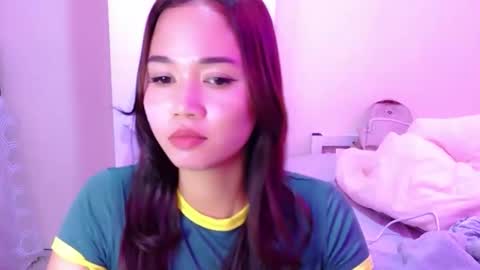 ms_maria8888 online show from May 4, 4:35 pm
