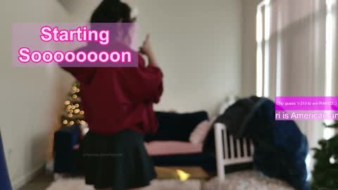 R o r i  SnapChat heyroriv2 wednesday - sunday Noon oclock mountain - 5pm mountain online show from February 28, 4:22 pm