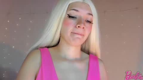 Annabelle  online show from January 18, 2:04 pm