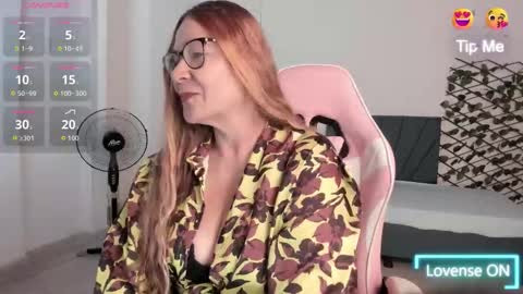 ms_samanta online show from January 19, 11:53 am