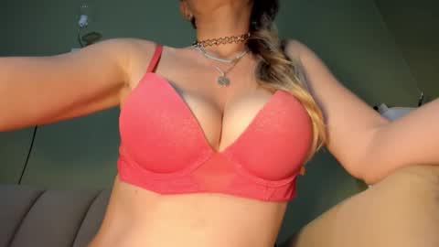 MsPurrfectLove online show from November 26, 2:20 am