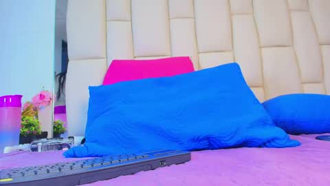 FERNANDA 3 online show from April 23, 3:25 am