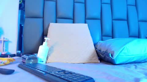 FERNANDA 3 online show from March 17, 12:10 pm