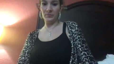 Tara Jane online show from February 25, 12:09 pm