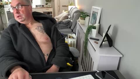 mtb1697 online show from March 16, 10:08 am