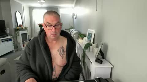 mtb1697 online show from April 10, 9:14 am