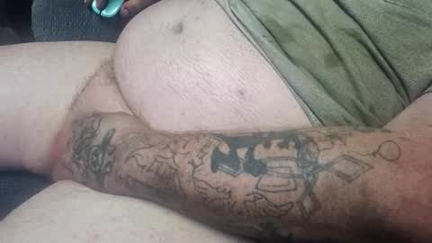 Snapshot of mtrcyclerydr chatting on October 13, 3:14 pm B-Lo Average Guy online show from October 13, 3:14 pm