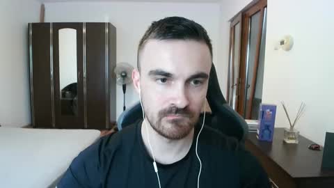 Victor online show from March 20, 2:44 pm