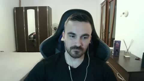 Victor online show from March 24, 6:58 pm