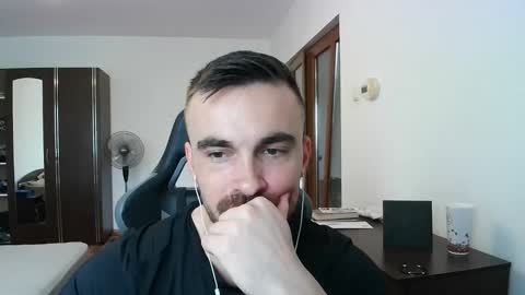 Victor online show from December 4, 11:10 am